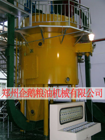 2011年安徽省定遠(yuǎn)縣禾糠油脂加工有限公司50T/D米糠油成套設(shè)備！(圖1)