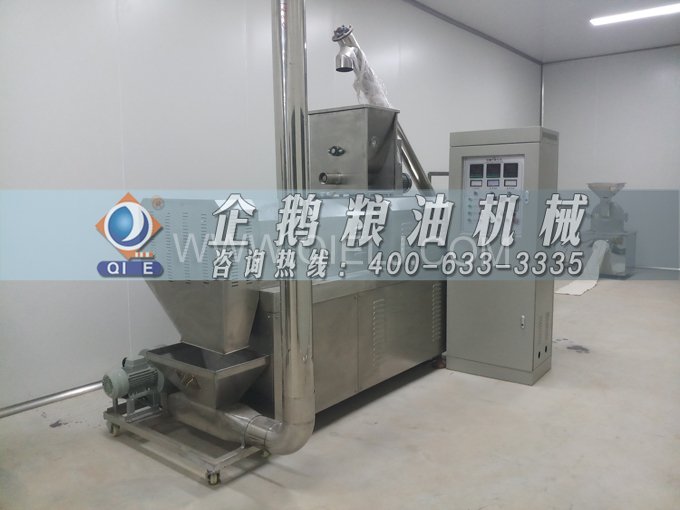 企鵝牌核桃油榨油設(shè)備，生產(chǎn)綠色健康油受大眾喜愛(圖3)